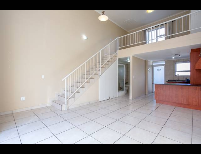 1 BEDROOM APARTMENT FOR SALE IN MUIZENBERG